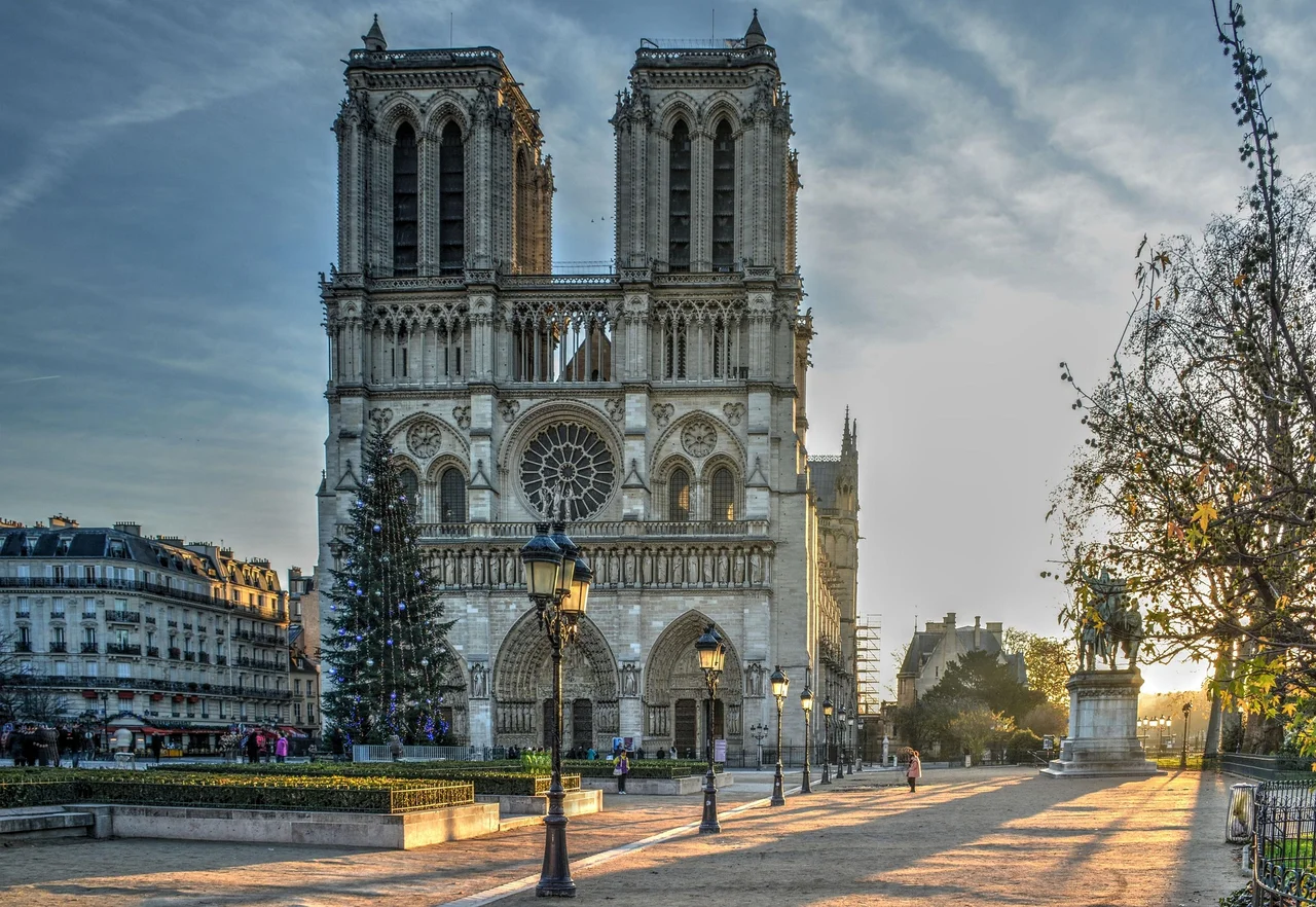 Cathedral, Notre dame